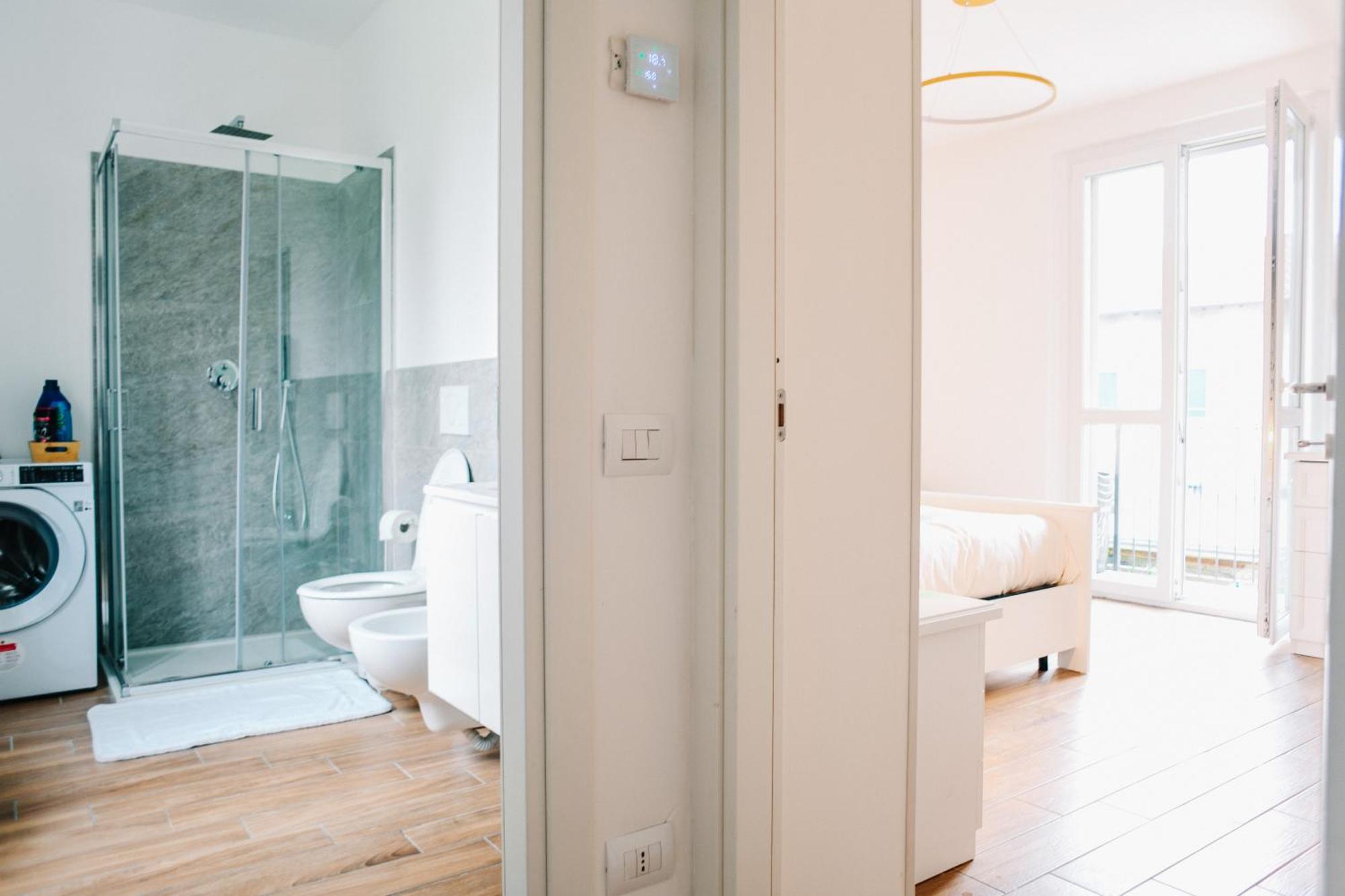 Lora Diamond Suite ,Free Parking, Self Check In,3 Como Exterior photo